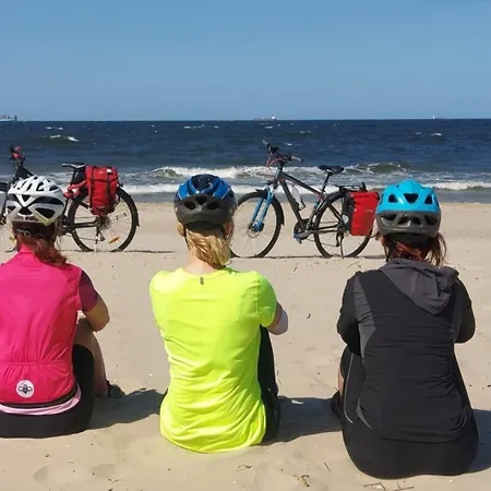 Two-story Homes Close To The Sea Дом отдыха